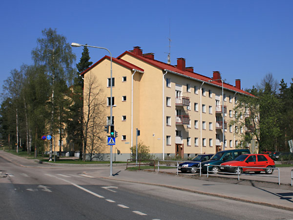 Kauppalankadun kerrostaloja